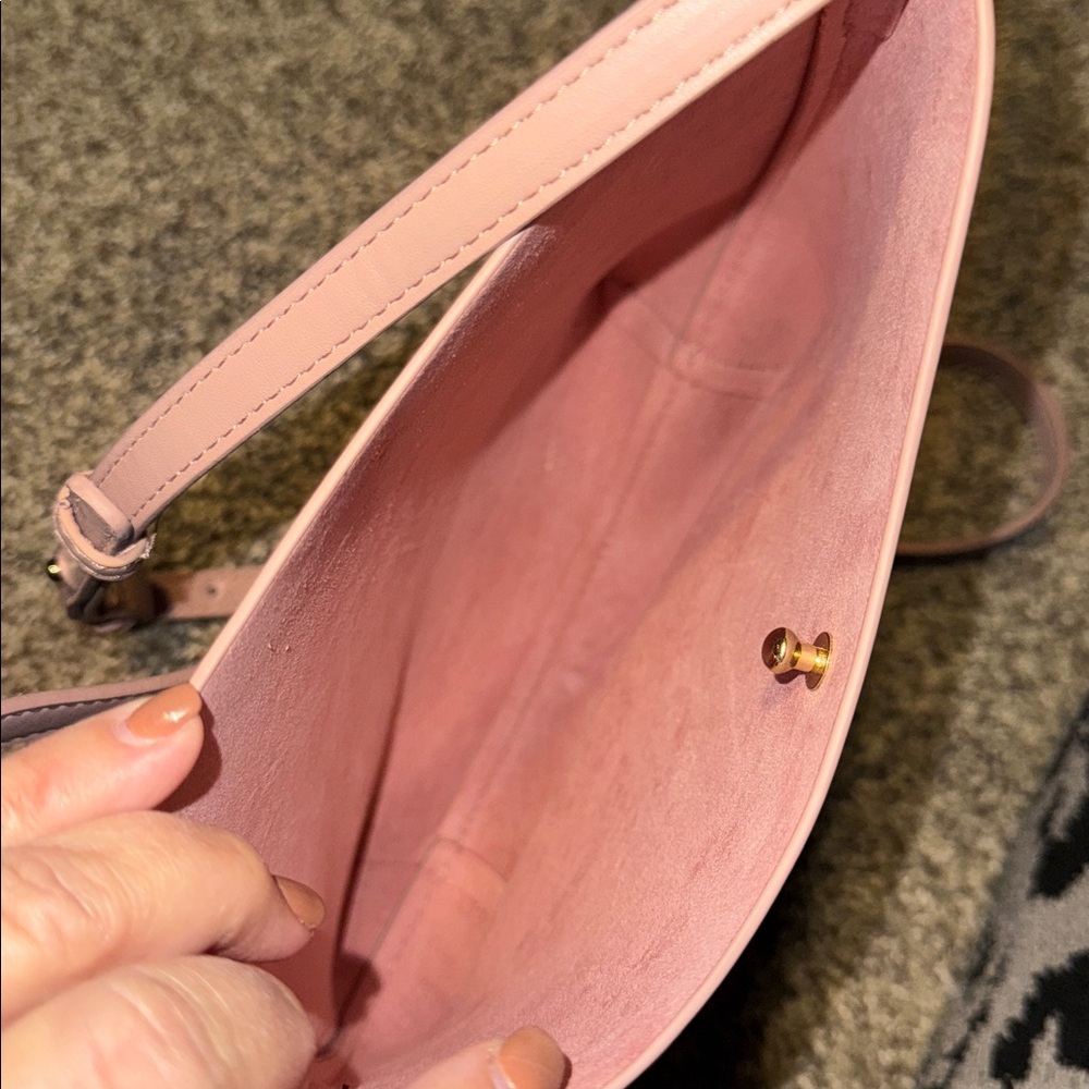 Samara Bags medium crossbody bag in peony pink vegan leather & vegan suede - EUC - Picture 8 of 13